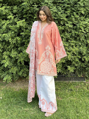Zeen Dhaga-3-Piece Ready-to-Wear Royal Amethyst Kurta Suit | Stitched Embroidered Ensemble with Dupatta