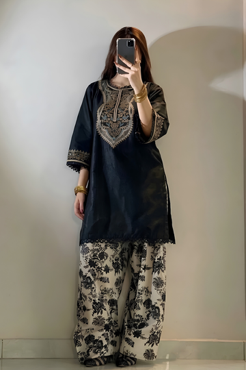 Zeen Dhaga - 3-Piece Festive Black Lawn Suit | Embroidered Straight Kurta with Farshi Shalwar & Voile Dupatta